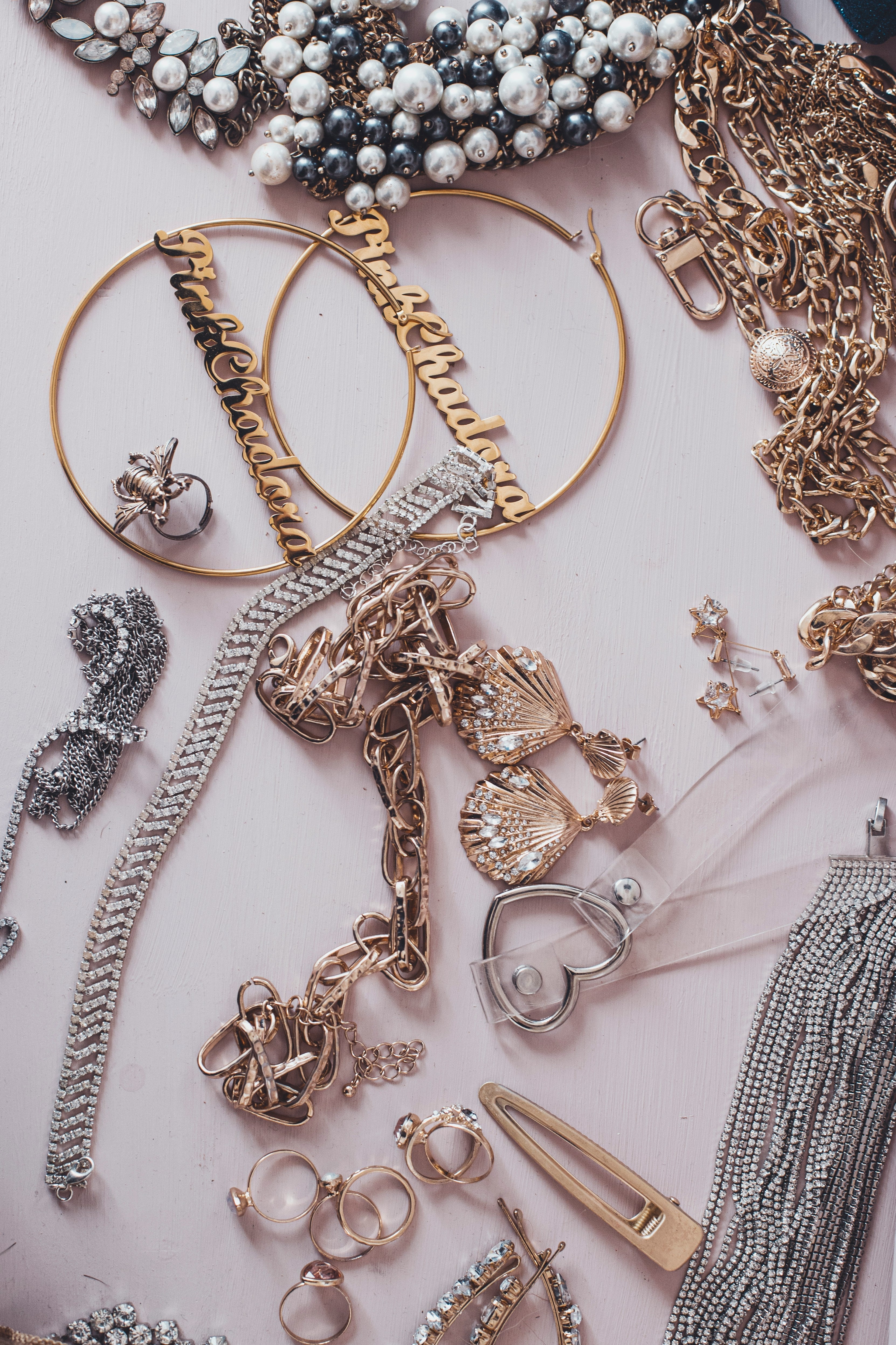 How to Style Fashion Jewelry Like a Modern Muse