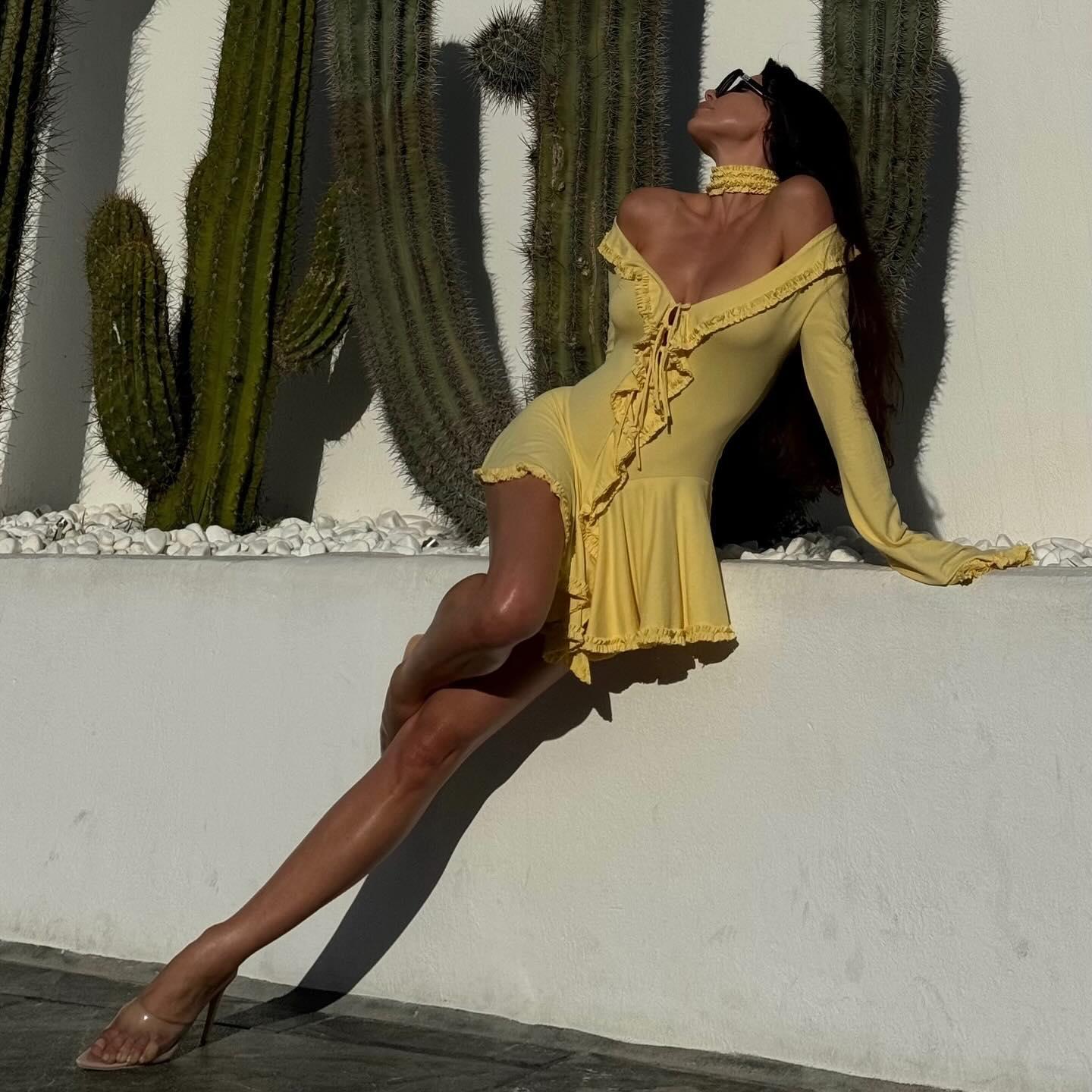 Falling For You Ruffle Off Shoulder Mini Dress - Yellow / S - Mermaid Way