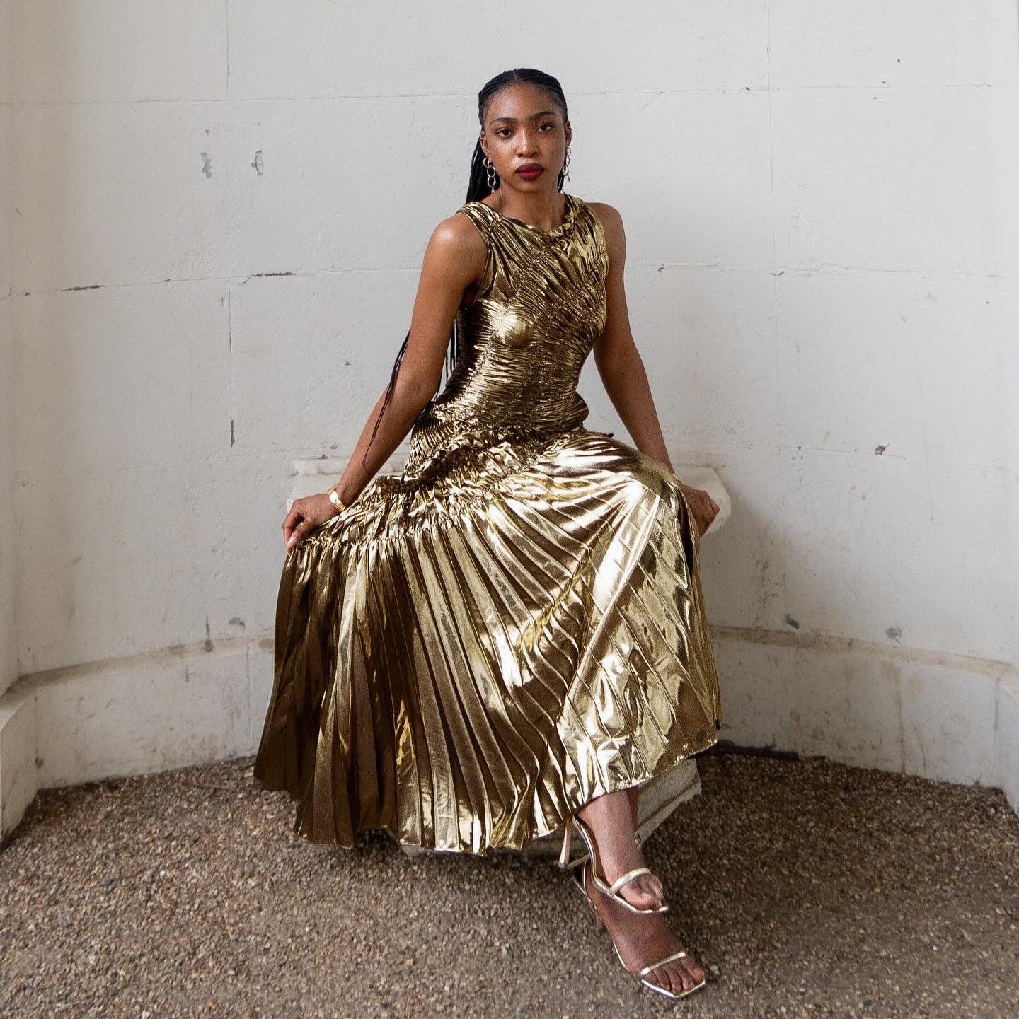 New Era Pleated Maxi Dress - Gold / XS - Mermaid Way