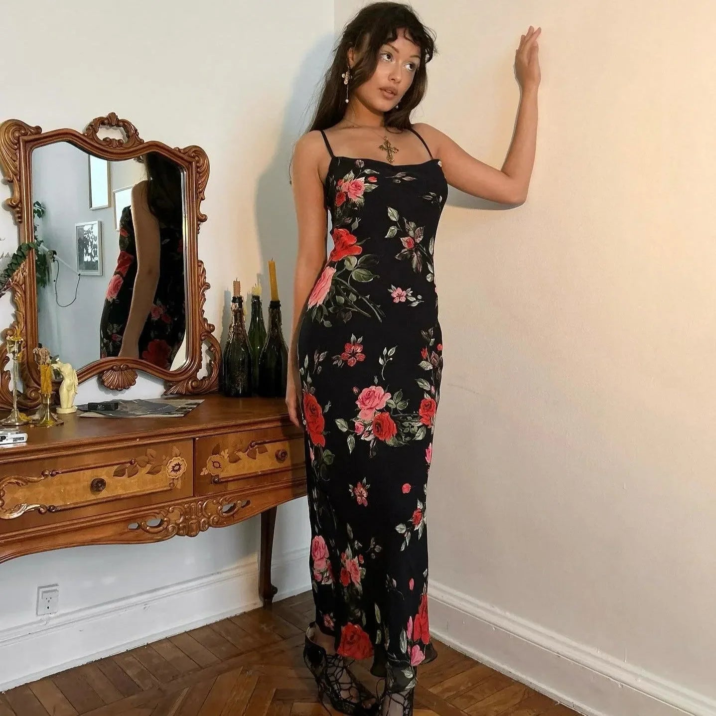 floral print maxi dress with spaghetti straps, evening wear