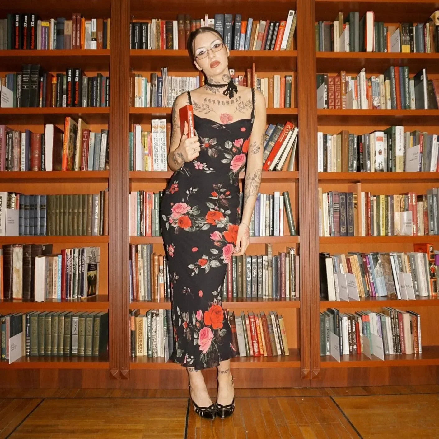 floral bodycon midi dress, evening look