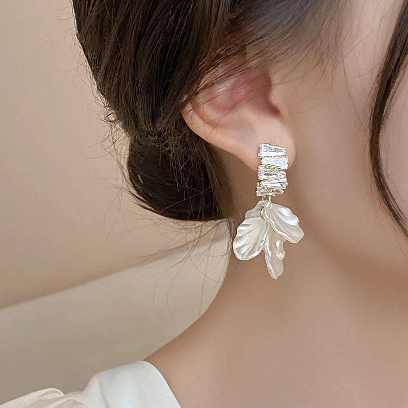 Shimmering Duo Shell Earrings Mermaid Way