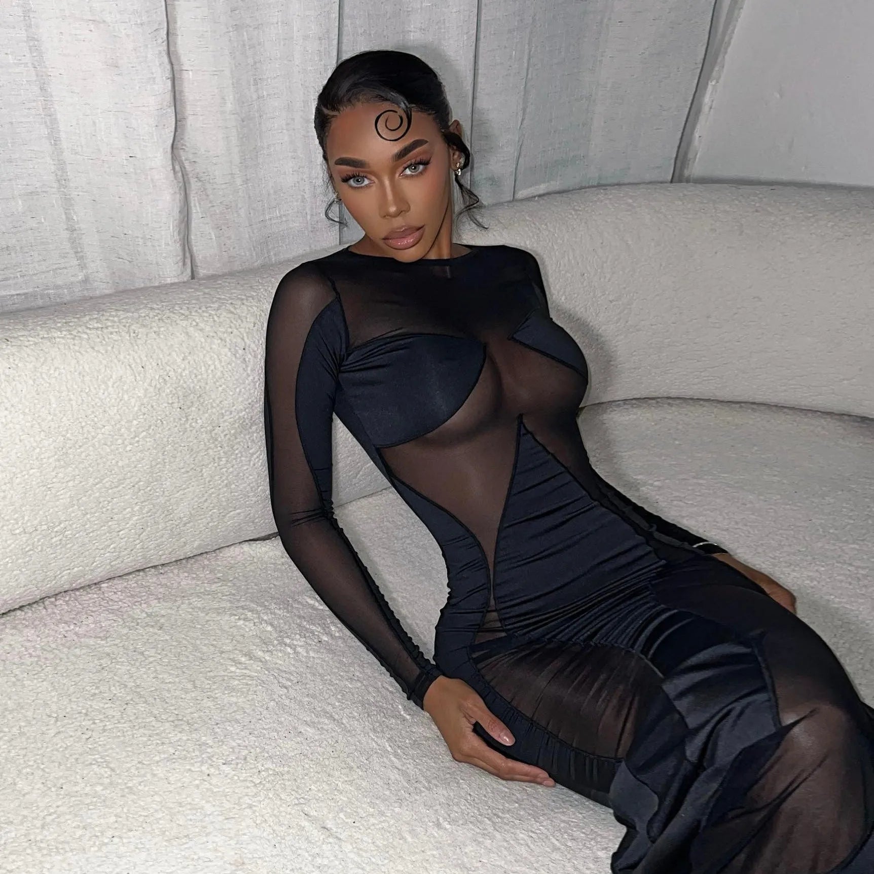 Siena Long Sleeve Mesh Maxi Dress in Black - Modern Silhouette Siena Long Sleeve Mesh Maxi Dress in Black - Modern Silhouette