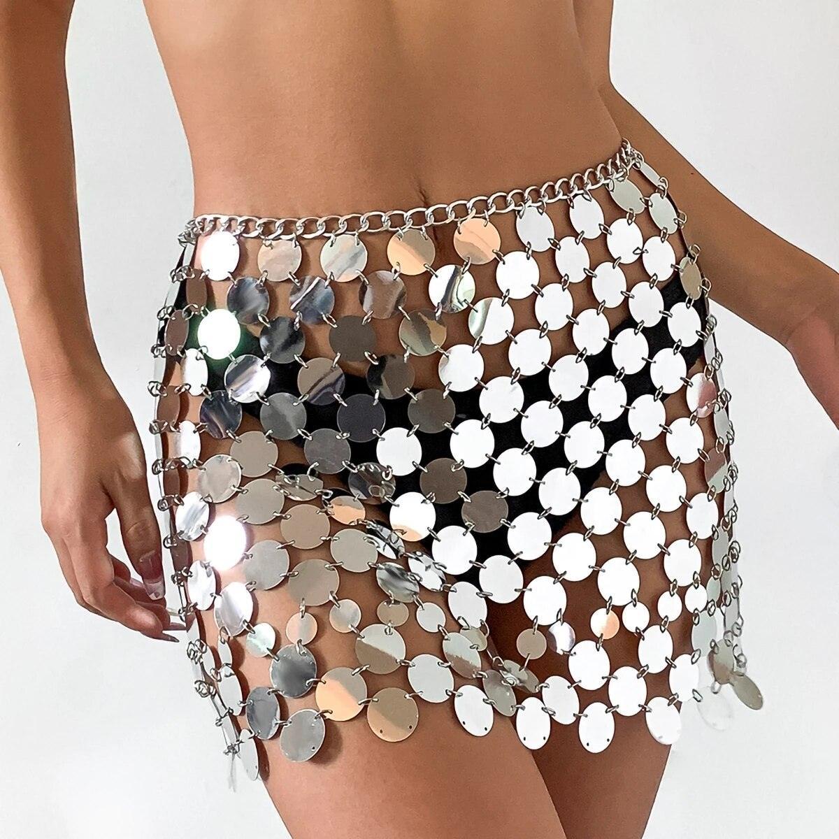 Silver mirrored disc mini skirt, perfect for a party look.