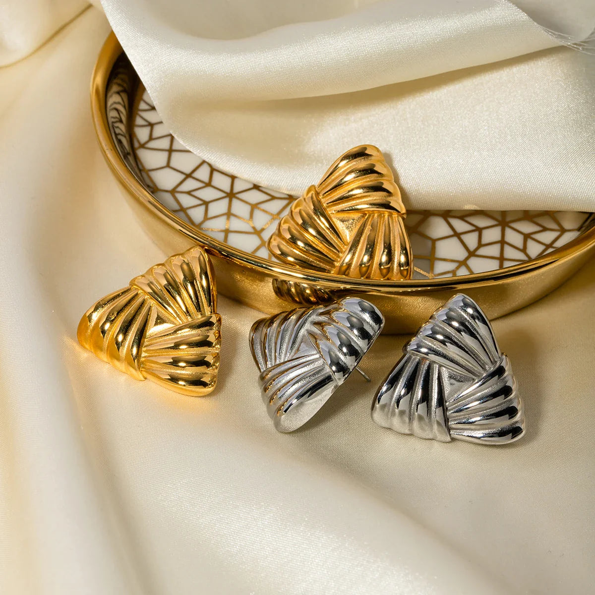 Texture Triangle Gold Earrings Mermaid Way