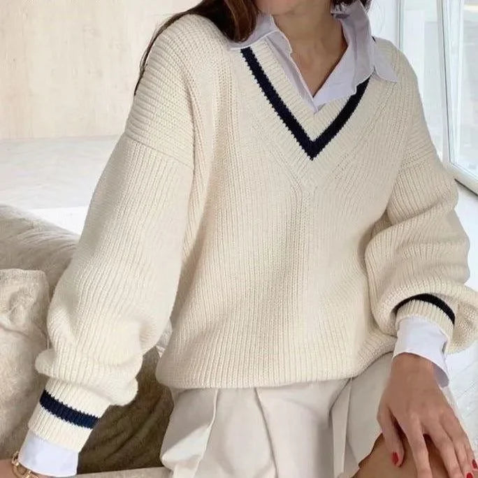 Chike Oversized V-Neck Vintage Sweater - Ivory / S - Mermaid Way