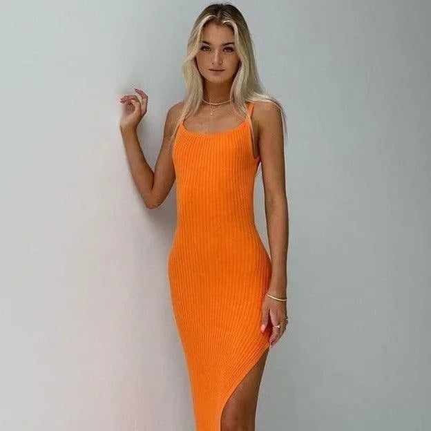 Backless Maxi Dress – Minimal Knit