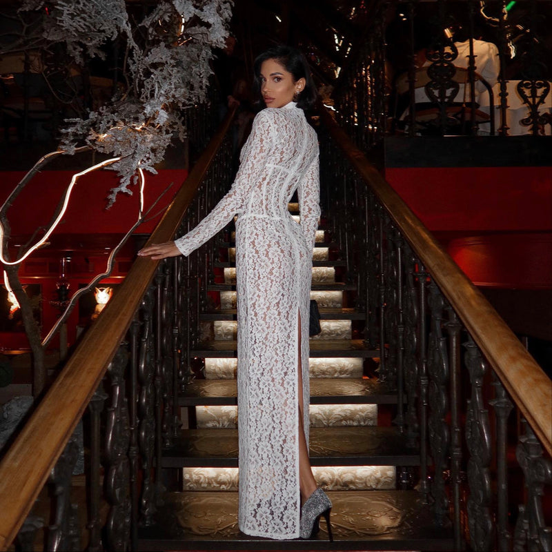 long white lace dress Lana Corset Maxi Desiree Hoelzle Photography — NPU-Deejay-202446 %0D%0A*%20If%20you%20are%20between%20two%20sizes%20the%20larger%20one%20is%20recommended.%26nbsp%3B%0D%0A%26nbsp%3B%0D%0A%26nbsp%3B%0D%0A%26nbsp%3B%0D%0A%0D%0A%26nbsp%3B%0D%0A%26nbsp%3B%0D%0A%26nbsp%3B Size:X-Large/ 1X (US 14-16)