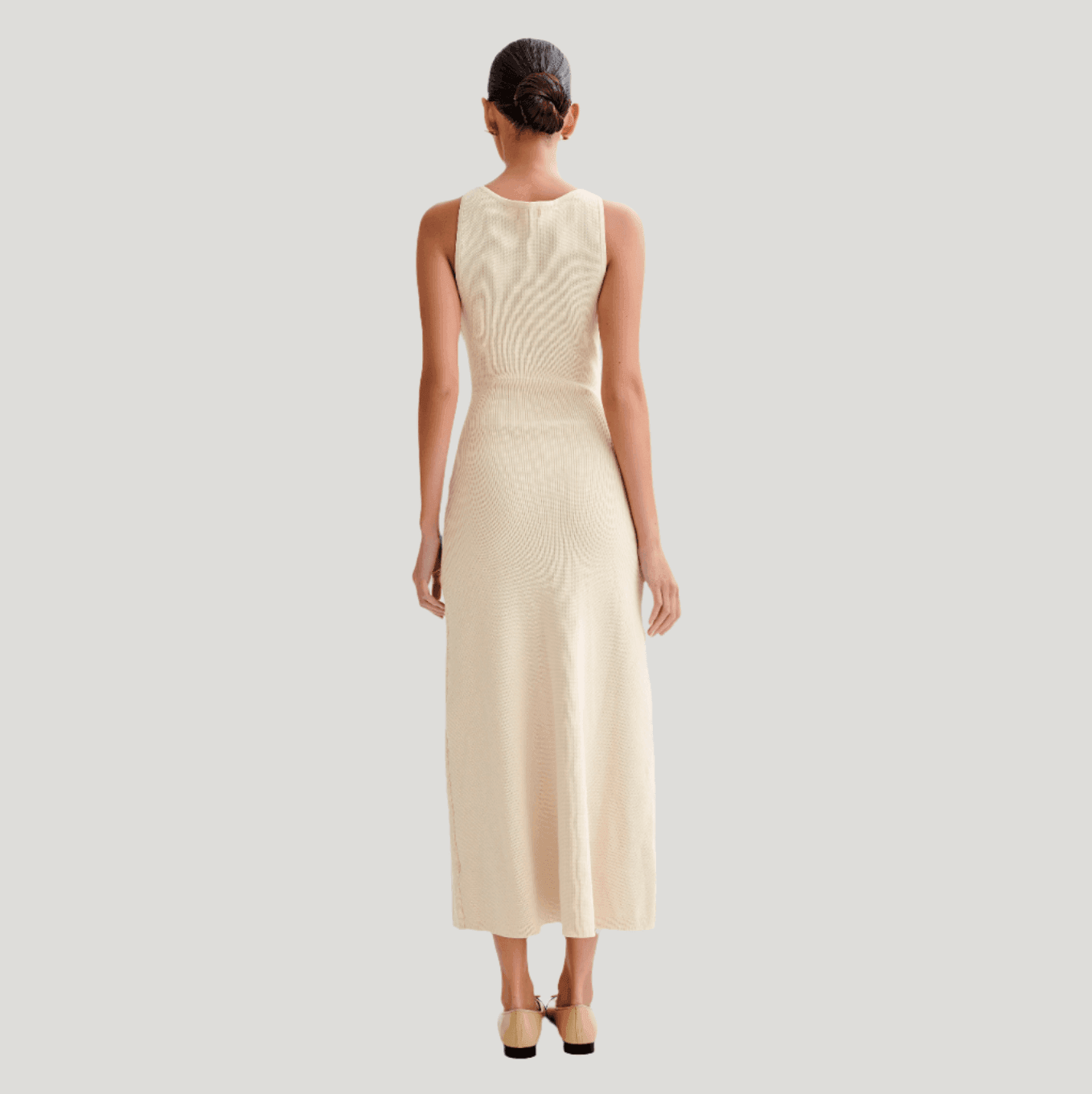 Albion Sleeveless Buttoned Midi Dress - Ivory / S - Mermaid Way