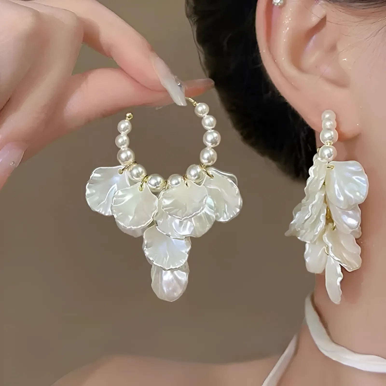 Breeze of the Coast Earrings Mermaid Way