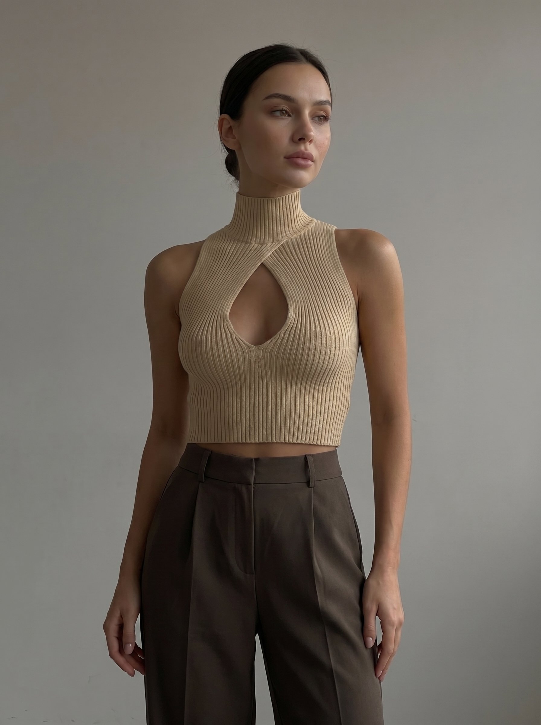 ribbed cut-out halter top, evening look