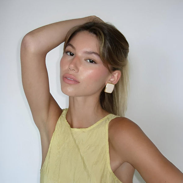 yellow crinkle top with sleeveless design