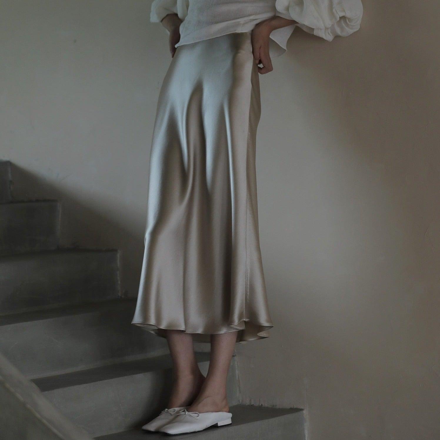 Love Affair Satin Midi Skirt - Silver / S - Mermaid Way