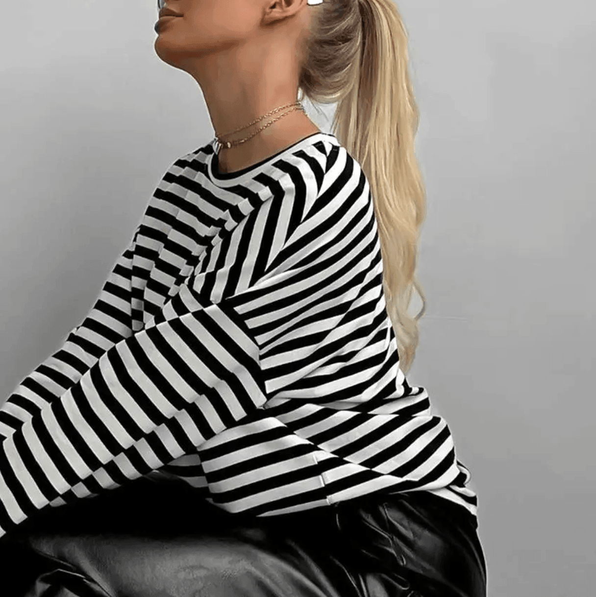 My Side of Town Striped Long Sleeve Top - Black & White / S - Mermaid Way