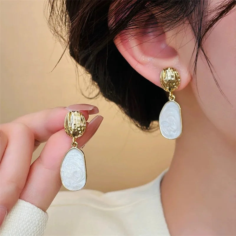 Pearl Oasis Oval Dangle Earrings Mermaid Way