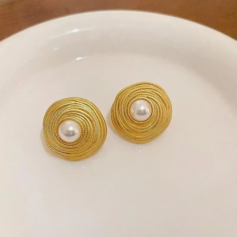 Pearl Orbit Stud Earrings - Gold - Mermaid Way