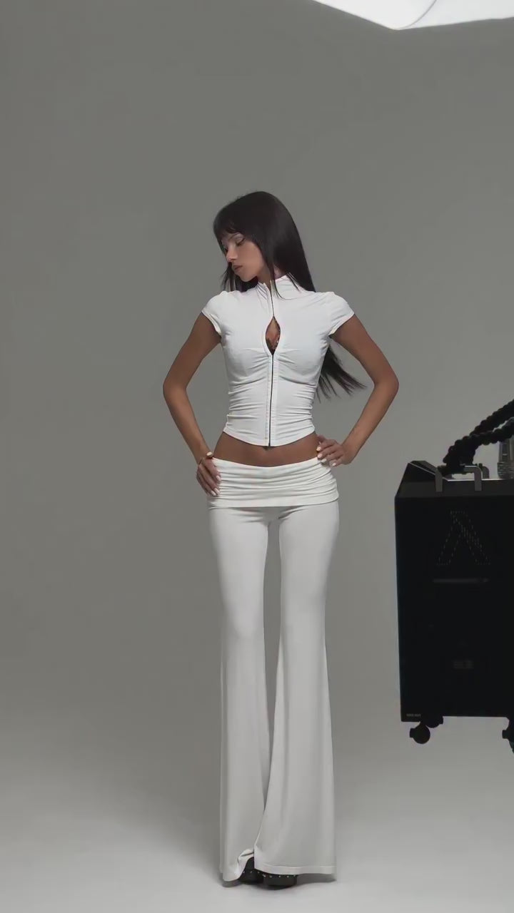 Take Notes Sculpt White Two-Piece Set