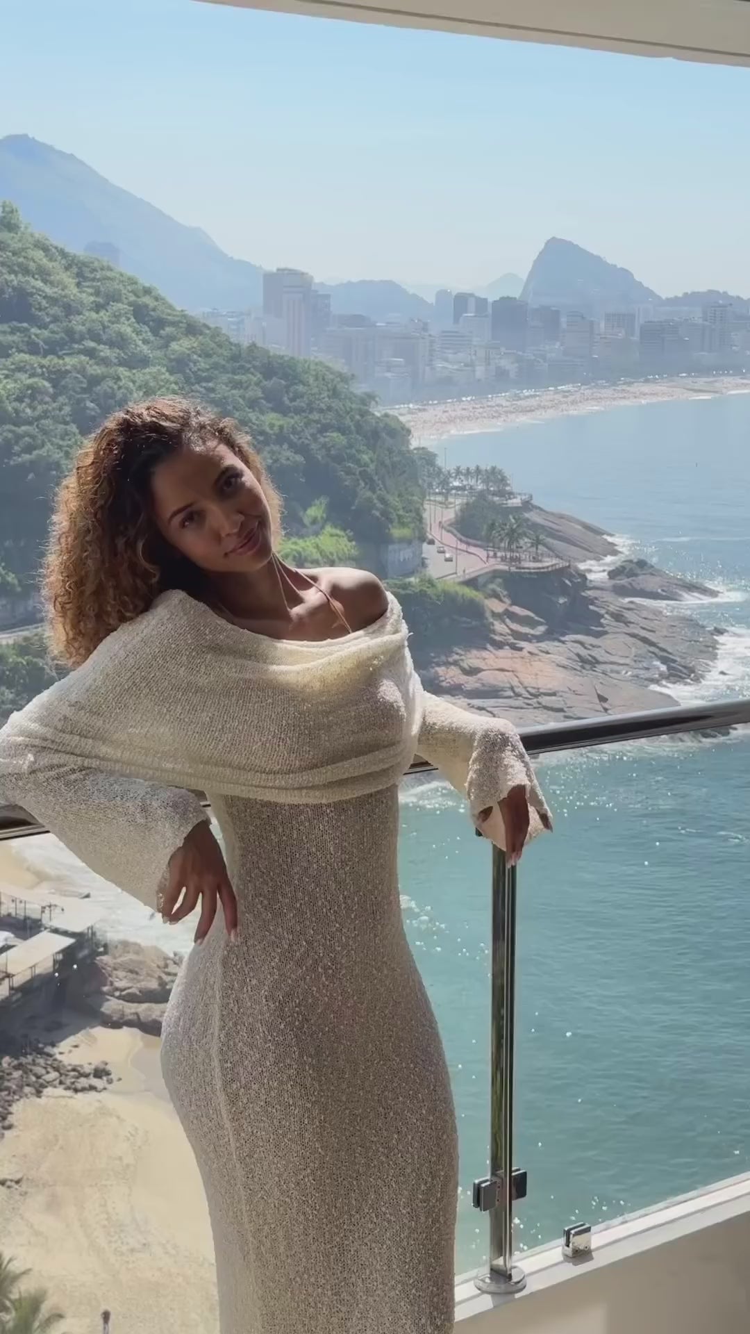 Love Story Champagne Off-Shoulder Maxi Dress - Mermaid Way Video