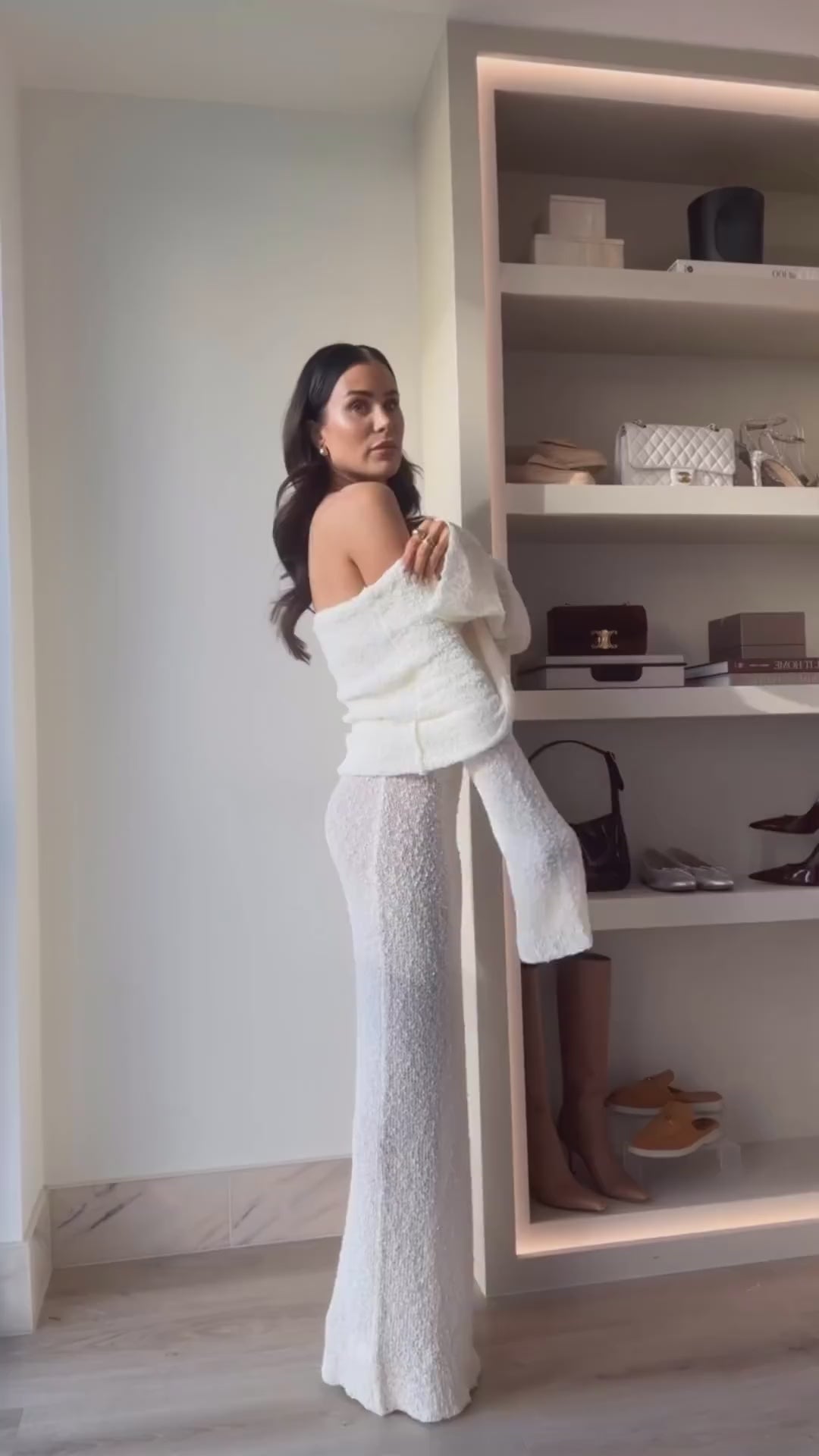 Love Story Off-Shoulder White Maxi Dress - Mermaid Way Video