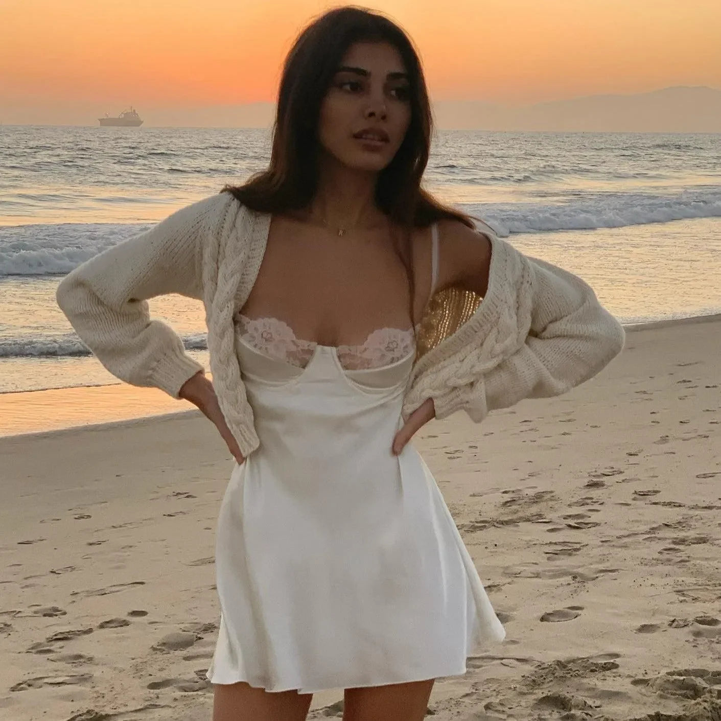 Silk Route White Lace Cup Mini Dress - Elegant Evening Style Silk Route White Lace Cup Mini Dress - Elegant Evening Style