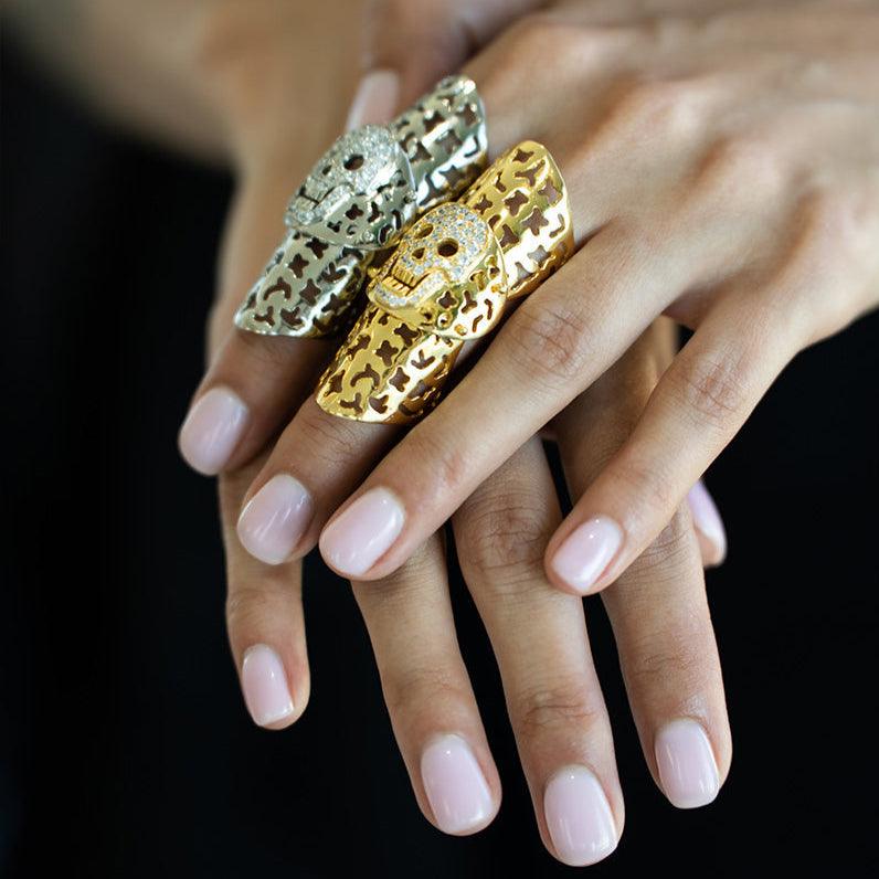 Skull Ring with Sparkling Stones - Gold - Mermaid Way