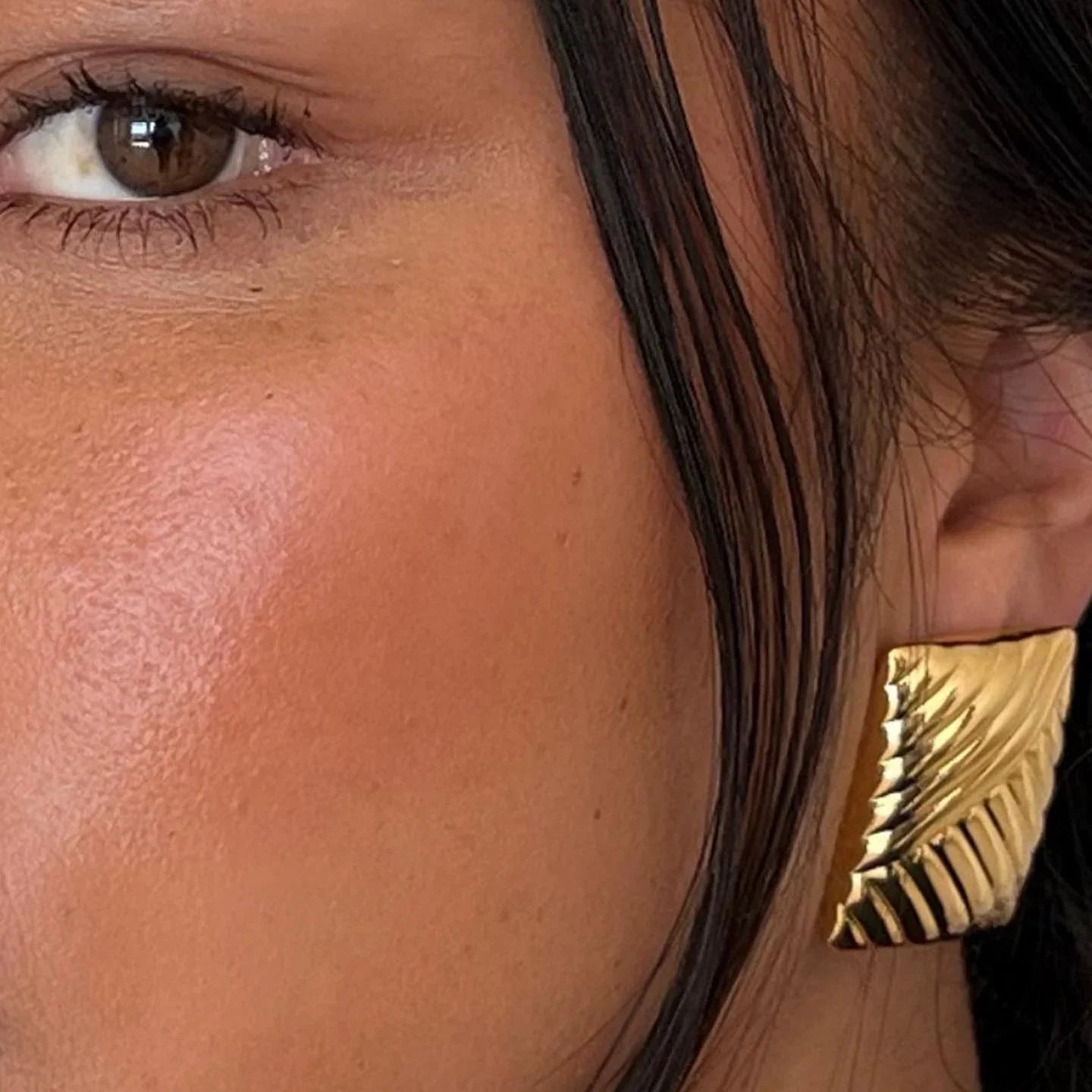 Square Lined Gold Earings Mermaid Way