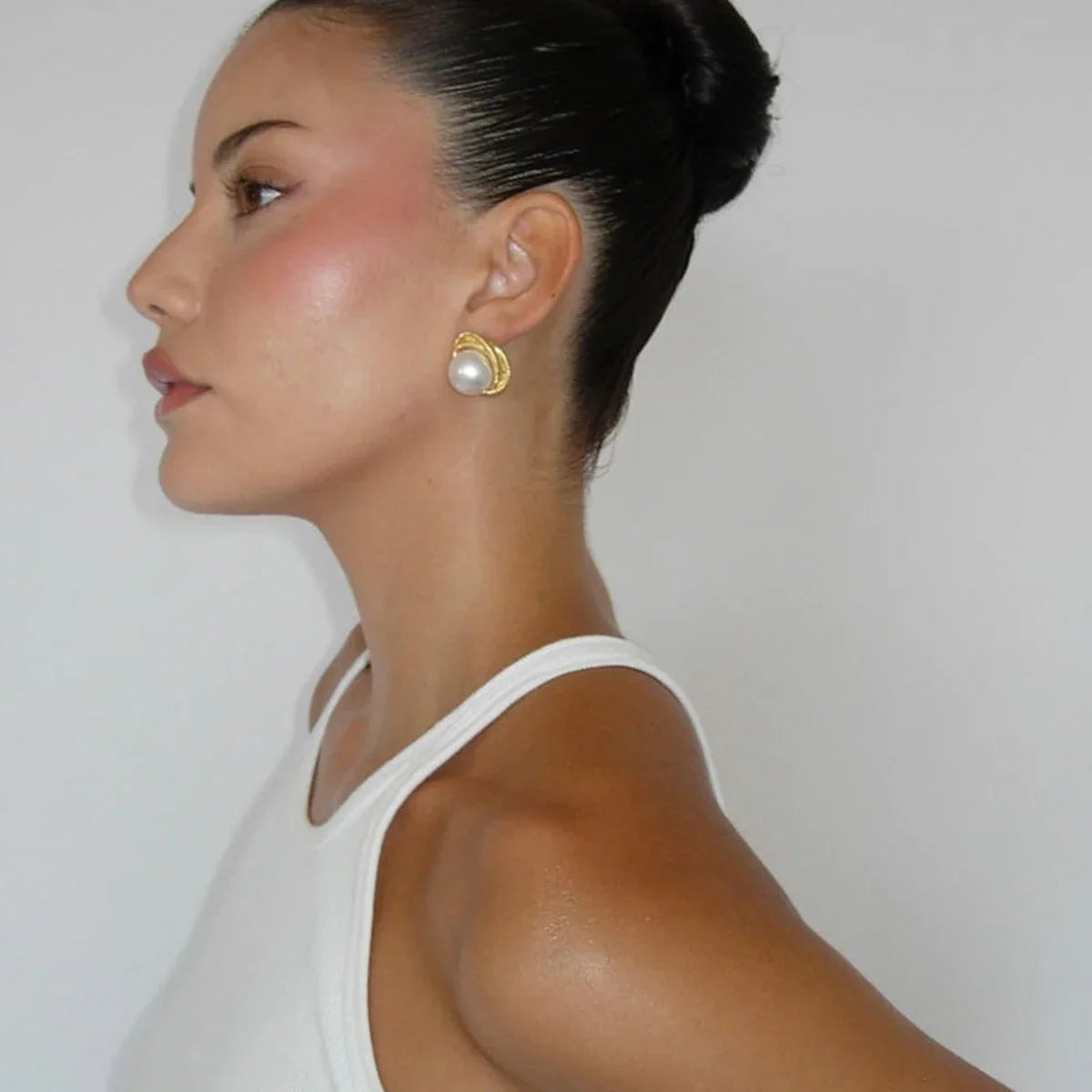 Tender Pearl Earrings Mermaid Way