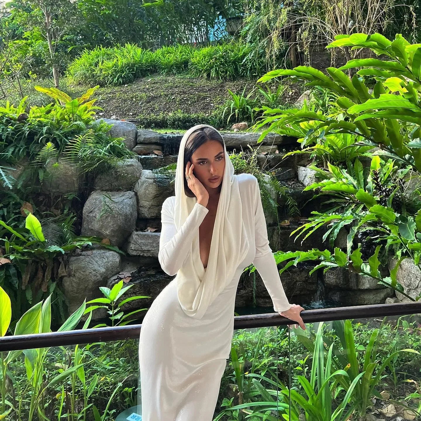 Ocane Vtements - Femme Pure Long sleeve Hooded Maxi Dress White / M Ocane Vtements - Femme Pure Long sleeve Hooded Maxi Dress White / M