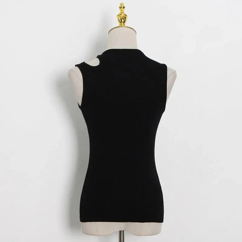 Forbidden Asymmetric Cut Out Top - Trendy Tops🧜‍♀️Mermaid Way