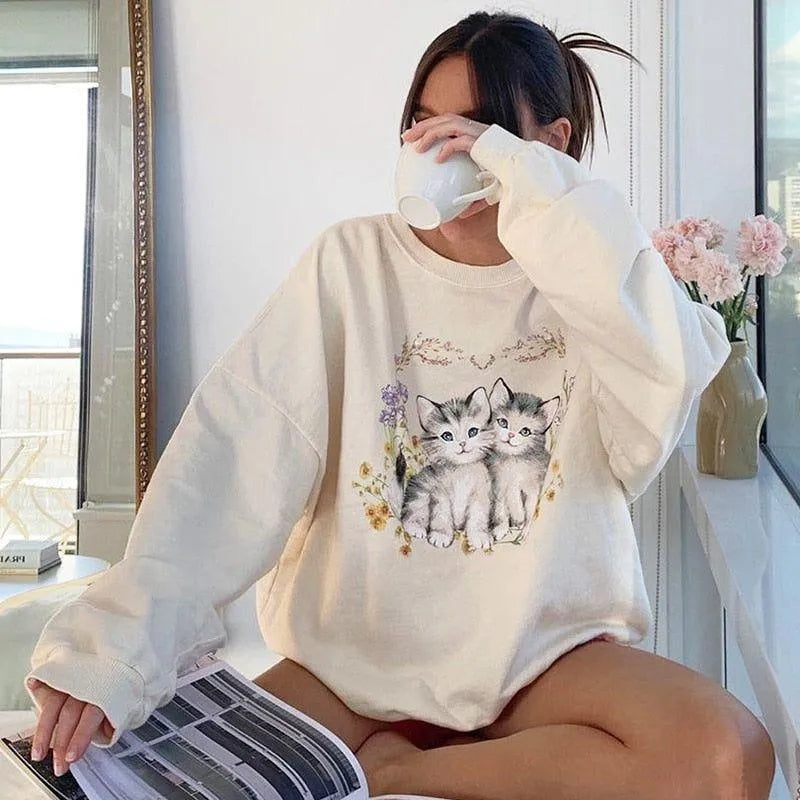 Malina Kitty Flower Print Vintage Sweatshirt - White / S - Mermaid Way
