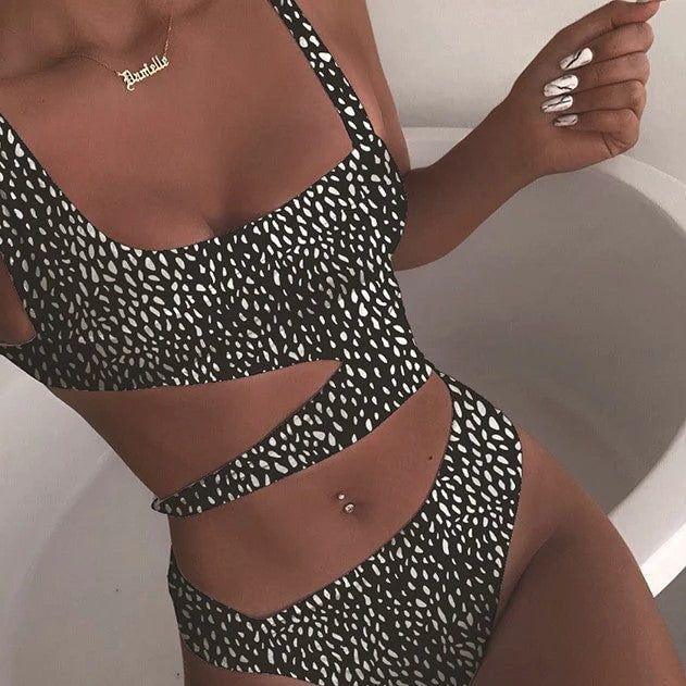 Mermaid Way Candy Crush Asymmetrical Cut Out One-Piece Swimsuit - Black Dots / S