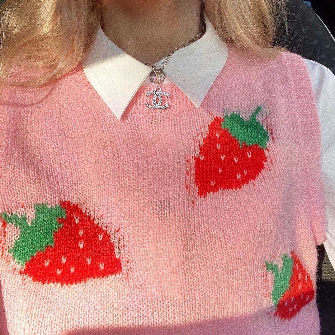 Strawberry Milkshake Cropped Knitted Vest - Pink / S - Mermaid Way