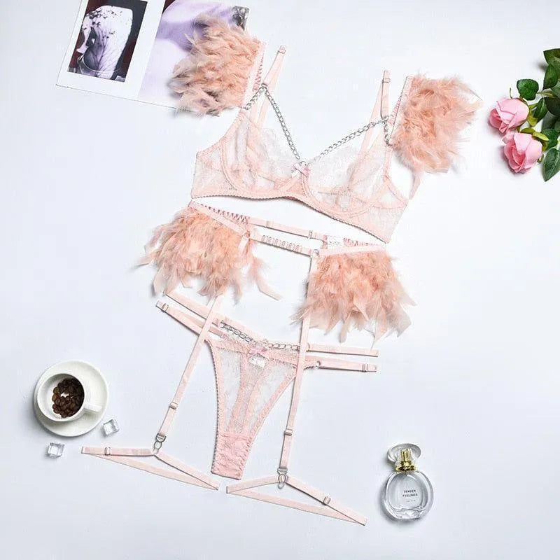 Temptations Feather Three Piece Lingerie Set - Pink / S - Mermaid Way